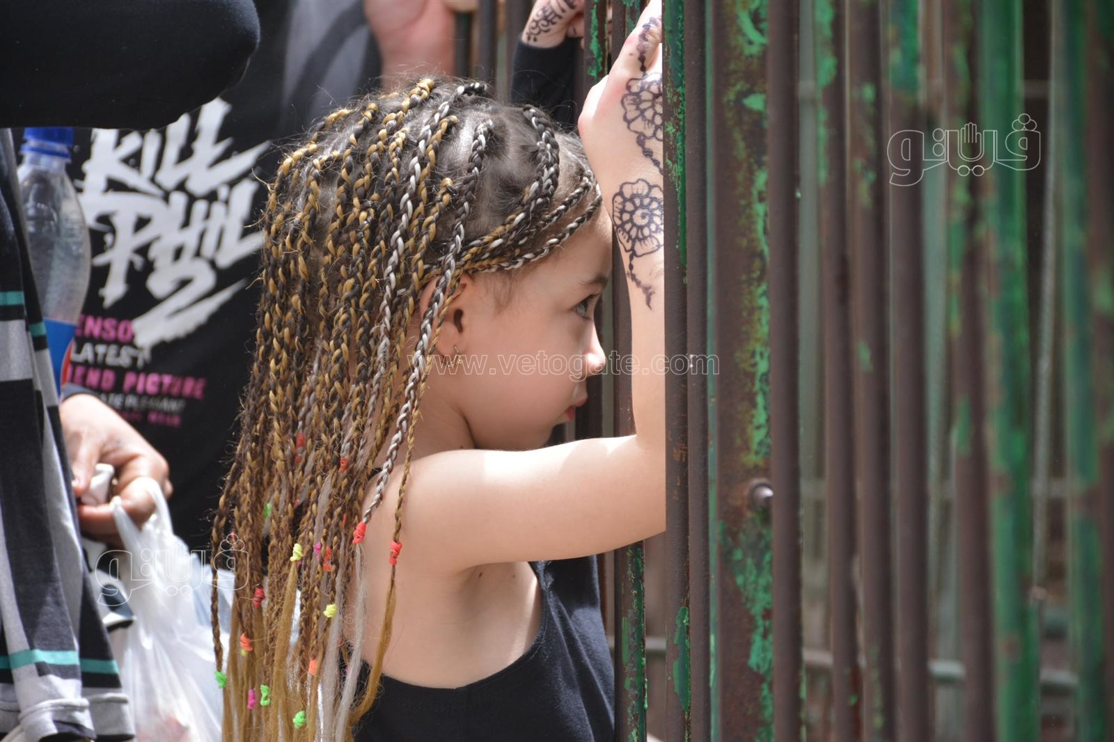 تقاليع الشباب في عيد الفطر المبارك (8)