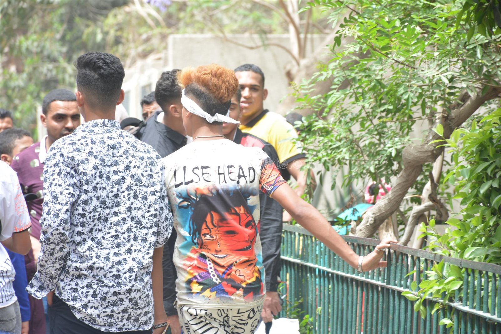 تقاليع الشباب في عيد الفطر المبارك (9)