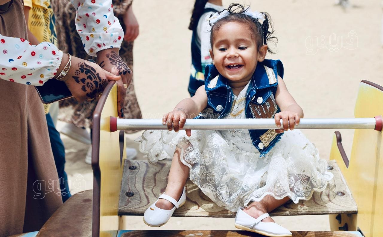 زوار حديقة الأزهر يستمتعون بملاهي الحديقة (21)