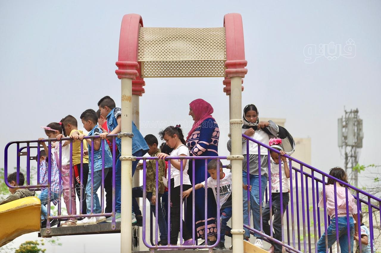 زوار حديقة الأزهر يستمتعون بملاهي الحديقة (25)