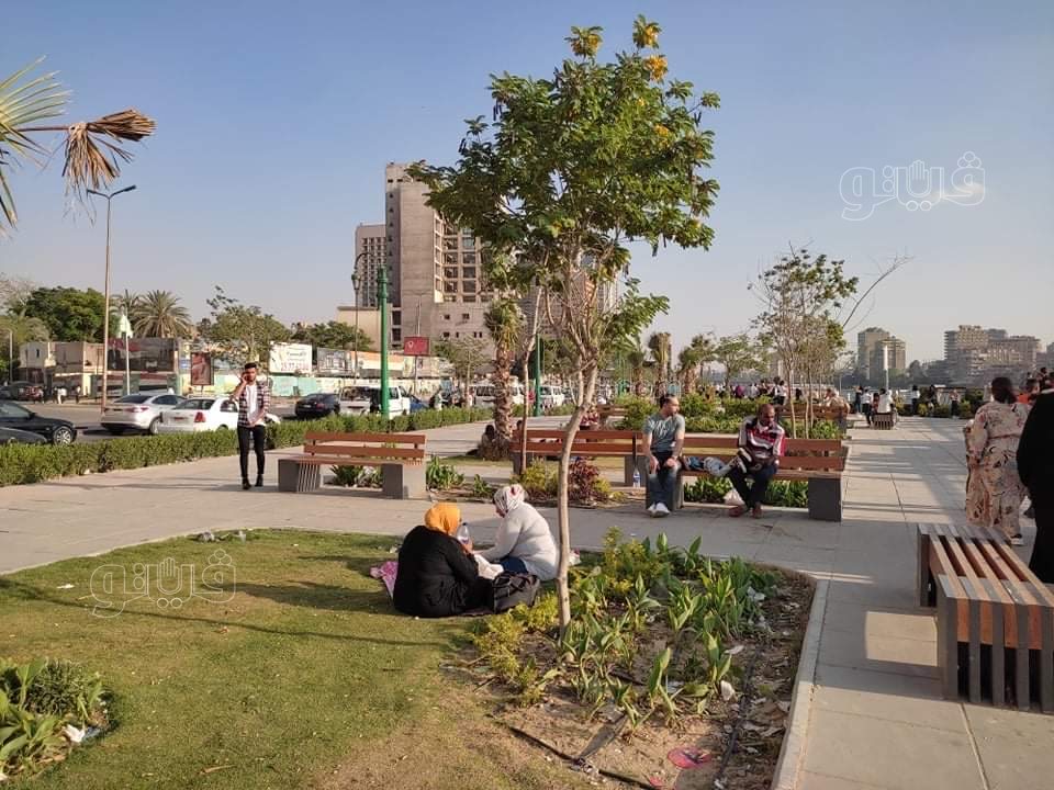 رغم ارتفاع درجة الحرارة.. زوار ممشى أهل مصر يودعون عيد الفطر على ضفاف النيل (6)