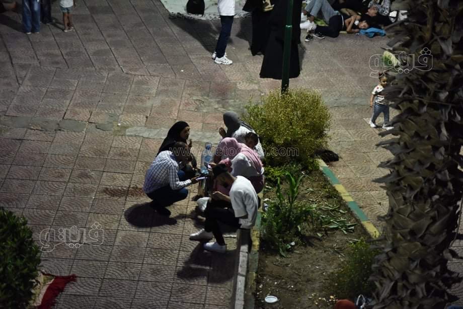 ١٢ صورة ترصد وداع المصريون لعيد الفطر على كورنيش النيل (6)