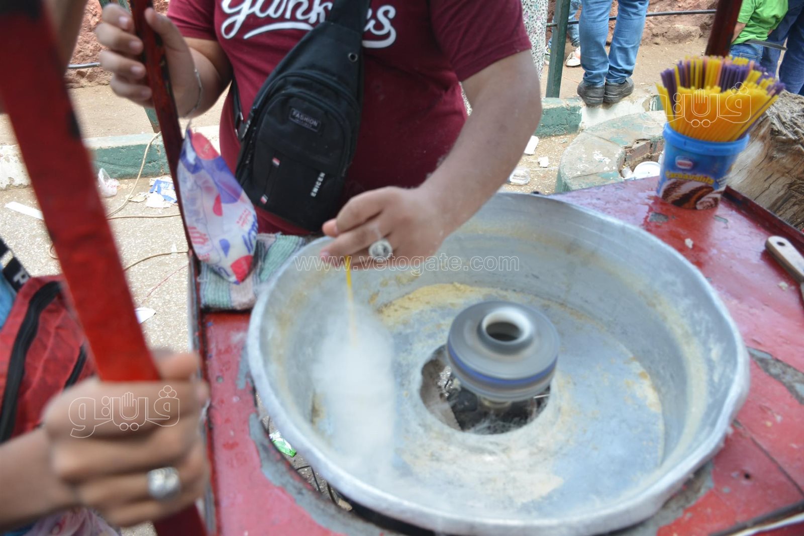 إقبال كبير على حديقة الحيوان (23)