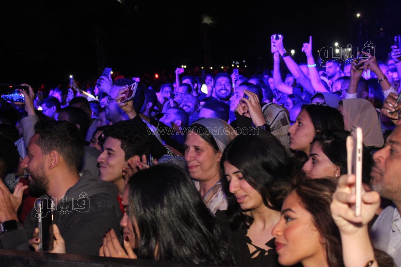  بهاء سلطان واحمد سعد ورامى جمال يشعلون حفلات العيد الحديقة الصينية (31)