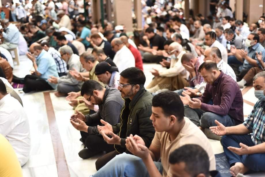 مسجد السيدة نفيسة (28)