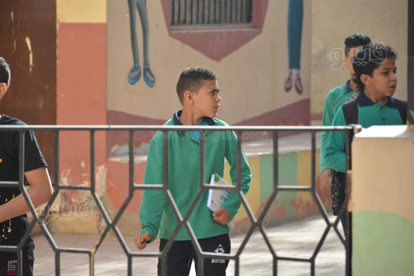 توافد تلاميذ الصف الخامس والسادس الابتدائي على لجان ميت عقبة بالجيزة (17)