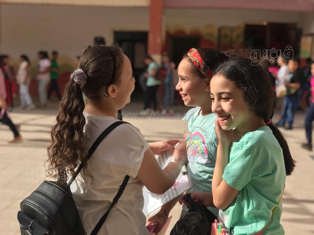 طلاب رابعة ابتدائى في الجيزة (2)