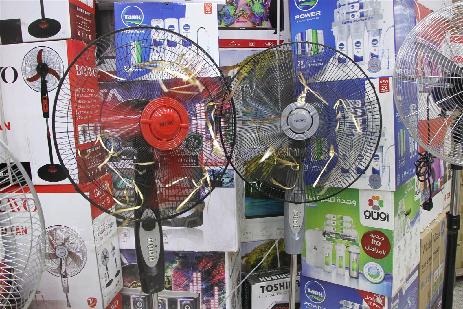 التكييفات والمراوح (10)