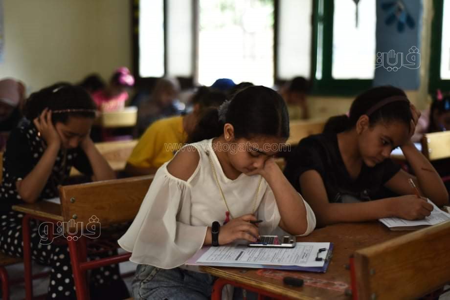 تأدية طلاب رابعة ابتدائى امتحان الرياضيات (3)