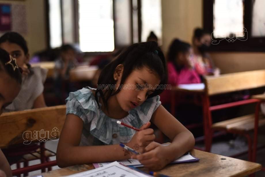 تأدية طلاب رابعة ابتدائى امتحان الرياضيات (9)