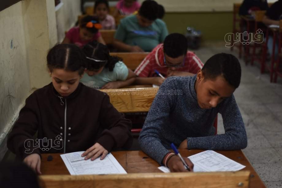 تأدية طلاب رابعة ابتدائى امتحان الرياضيات (19)