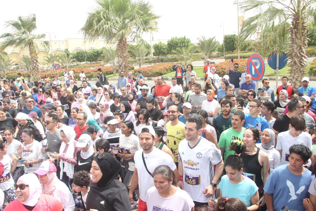 بمشاركة وزير الرياضة.. انطلاق نصف ماراثون مدينتي (3)