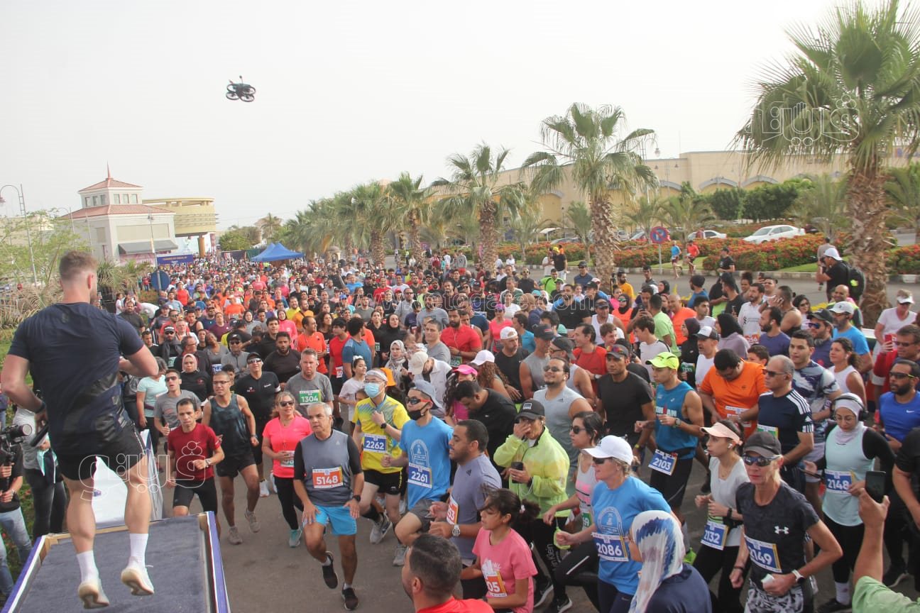 بمشاركة وزير الرياضة.. انطلاق نصف ماراثون مدينتي (16)