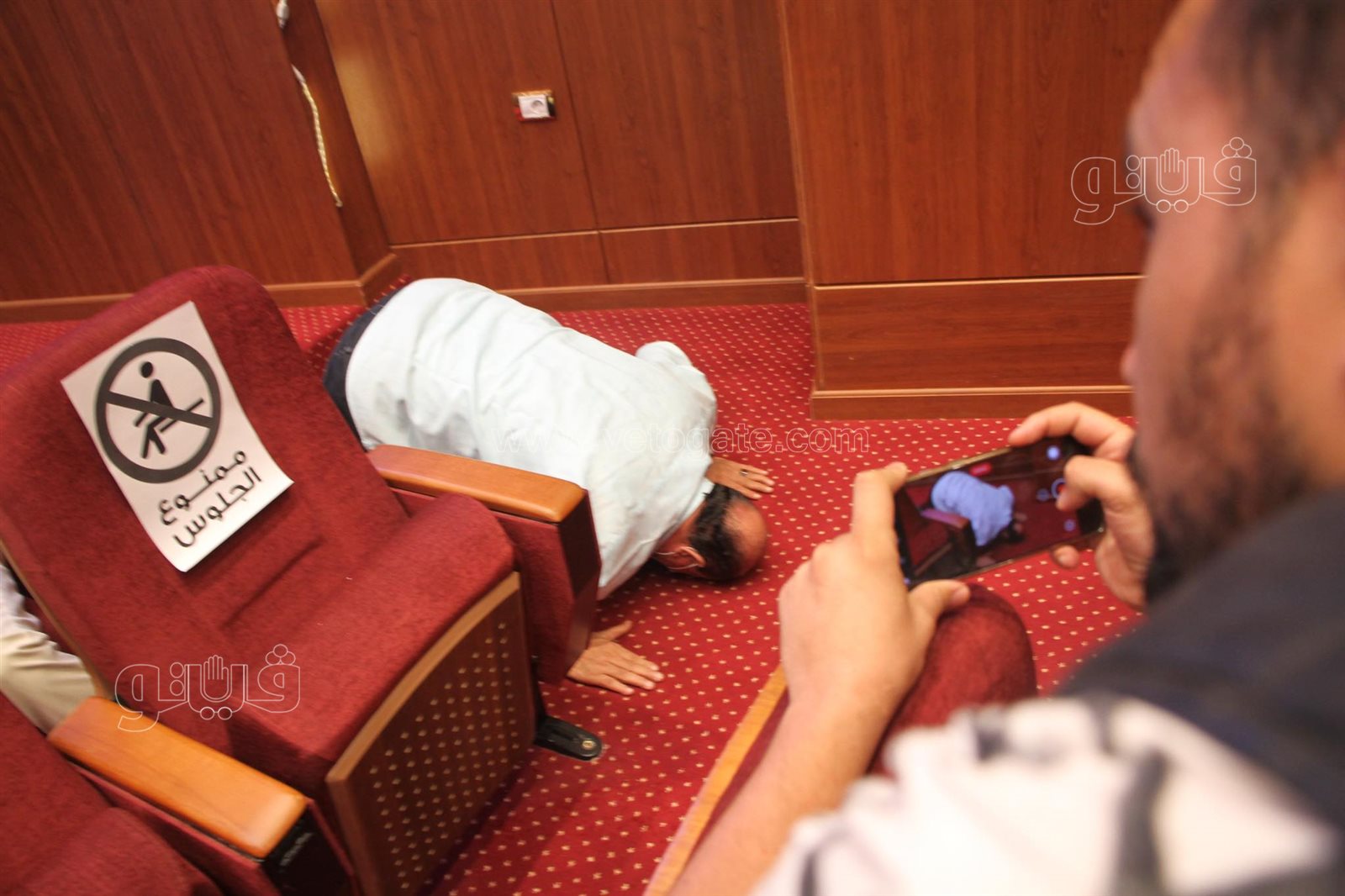 زغاريد وسجود شكرا لله.. رد فعل الفائزين بقرعة الحج بالقاهرة (3)