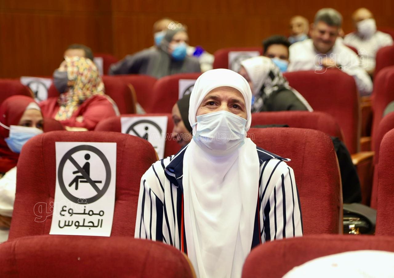 زغاريد وسجود شكرا لله.. رد فعل الفائزين بقرعة الحج بالقاهرة فيديو وصور (23)