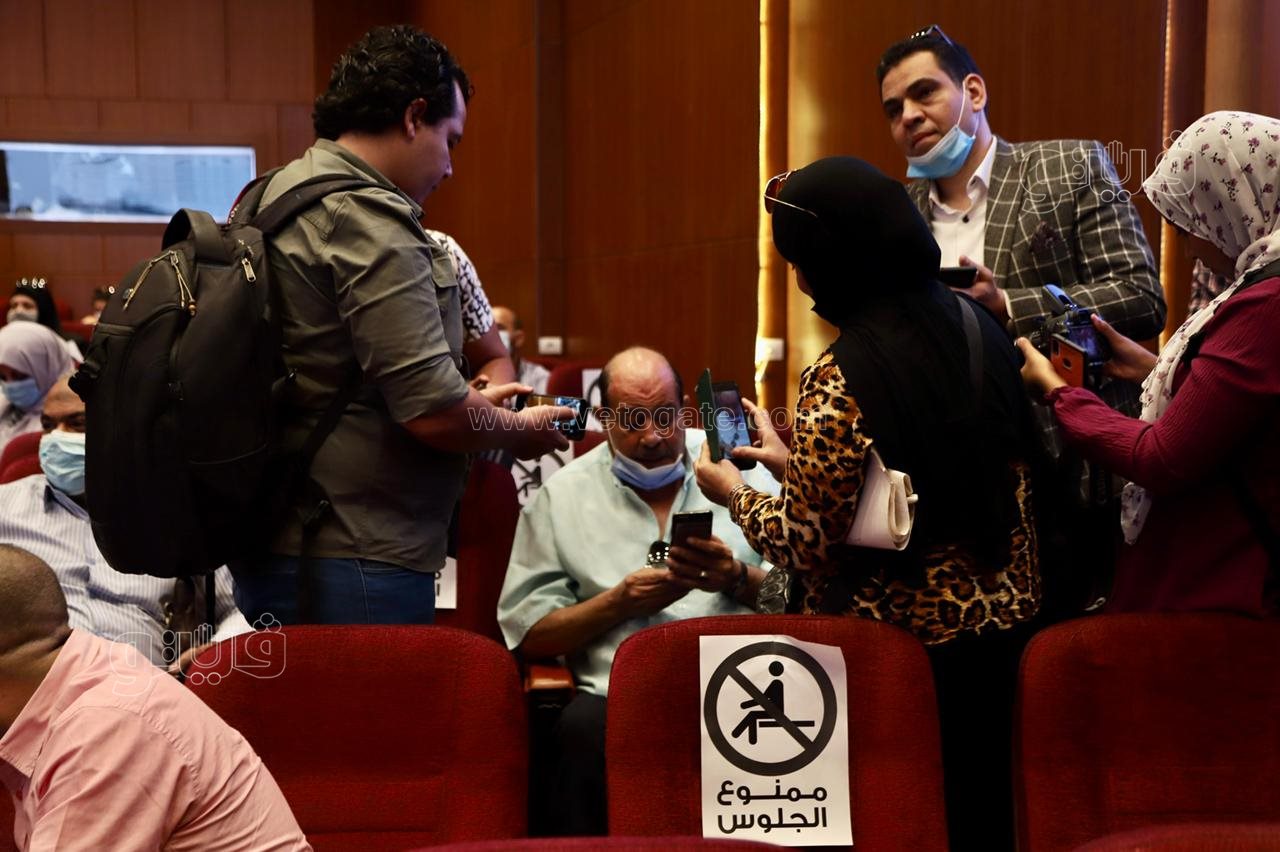 زغاريد وسجود شكرا لله.. رد فعل الفائزين بقرعة الحج بالقاهرة فيديو وصور (35)