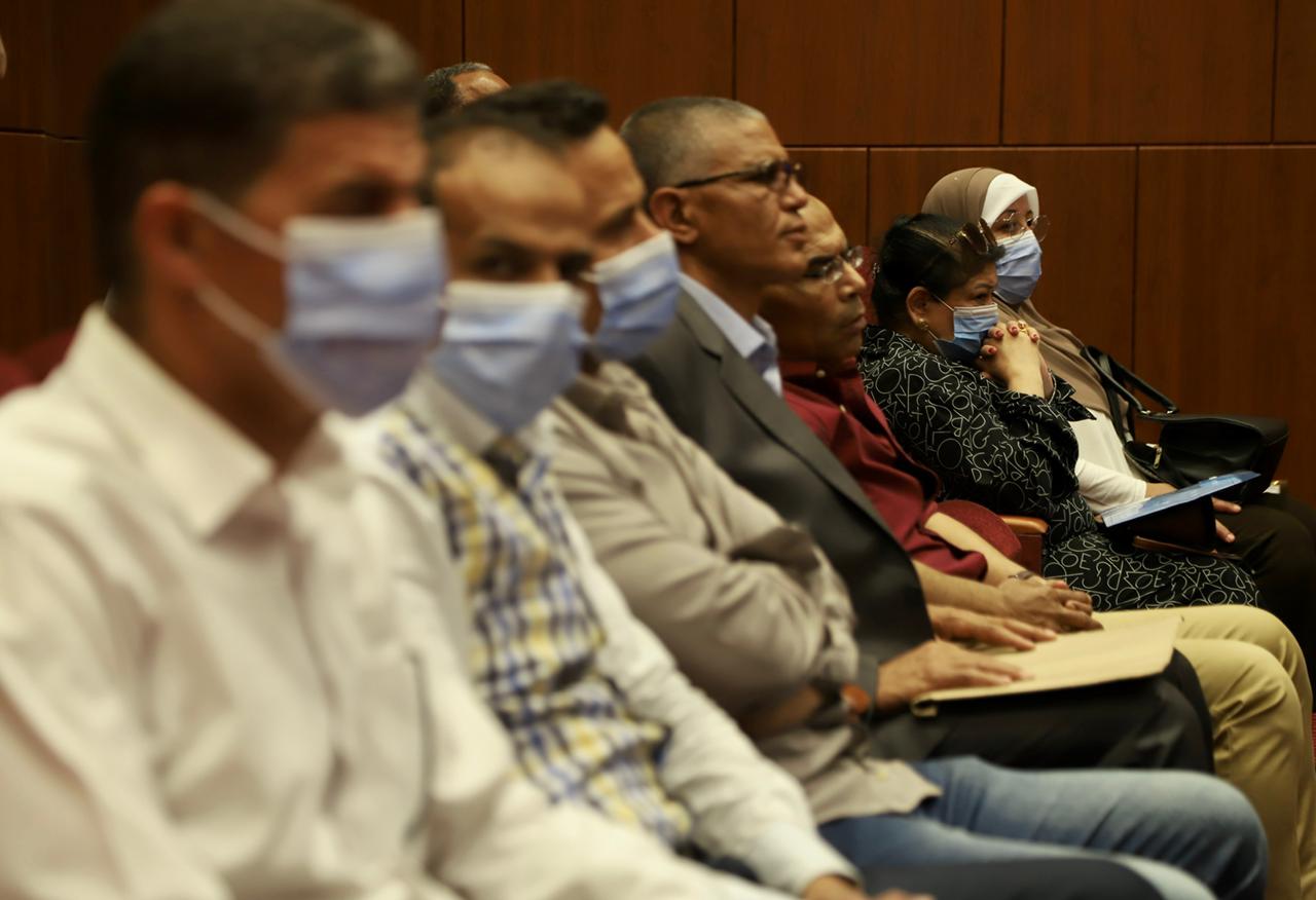 زغاريد وسجود شكرا لله.. رد فعل الفائزين بقرعة الحج بالقاهرة فيديو وصور (15)