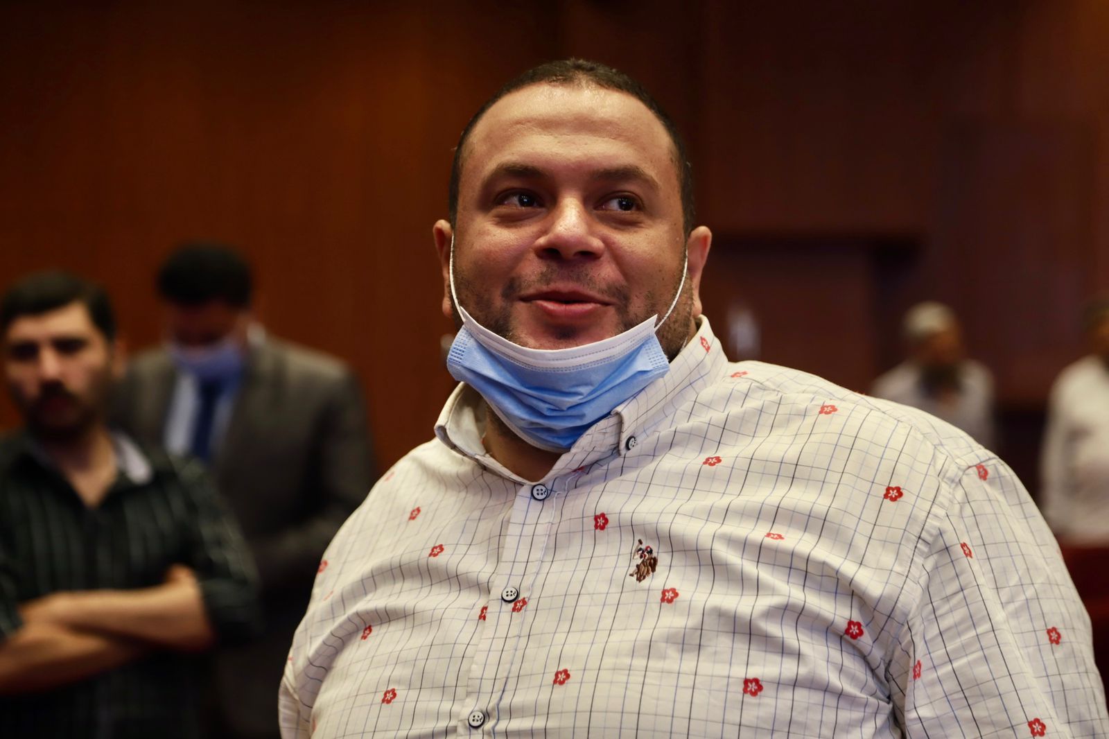 زغاريد وسجود شكرا لله.. رد فعل الفائزين بقرعة الحج بالقاهرة فيديو وصور (33)