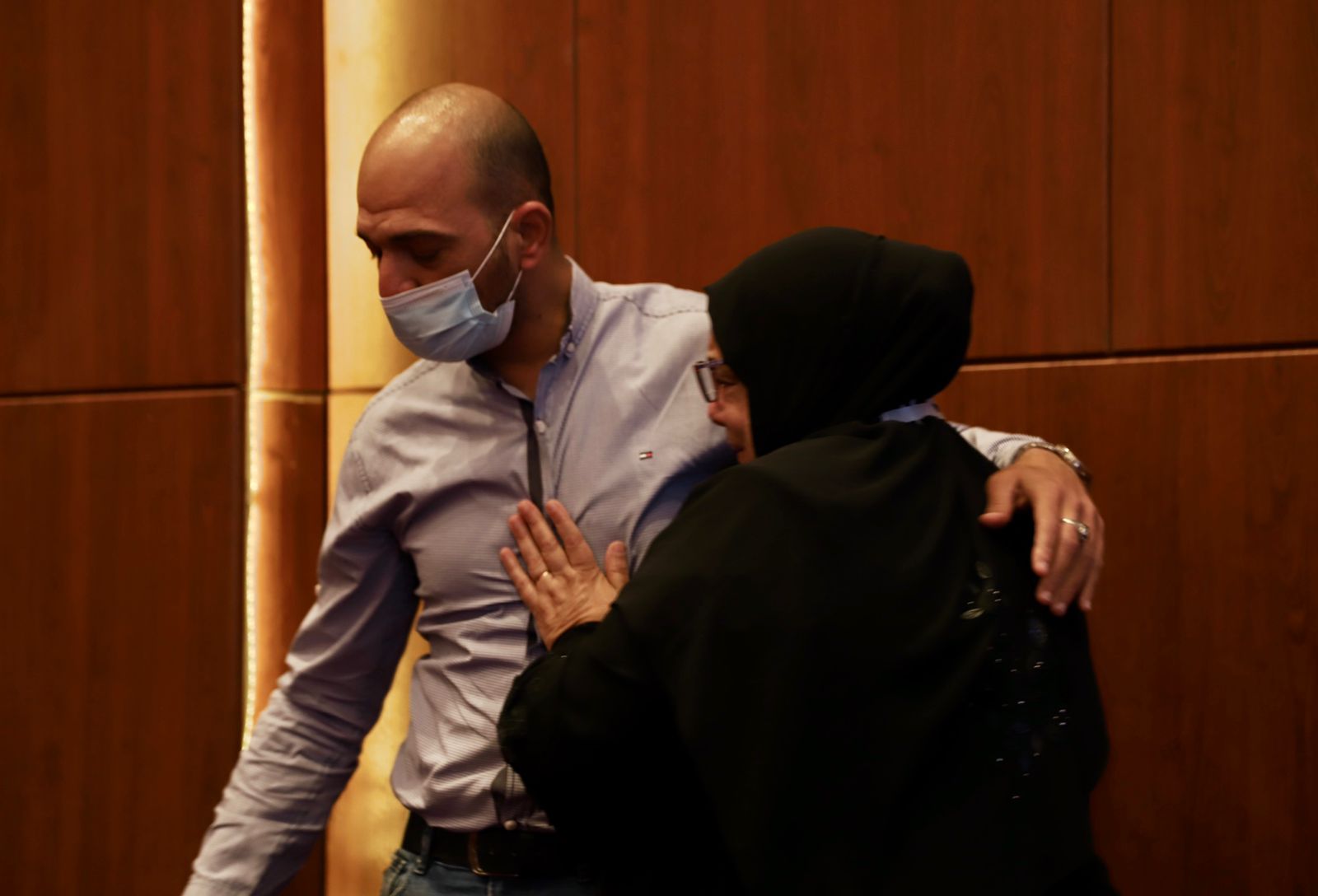 زغاريد وسجود شكرا لله.. رد فعل الفائزين بقرعة الحج بالقاهرة فيديو وصور (37)