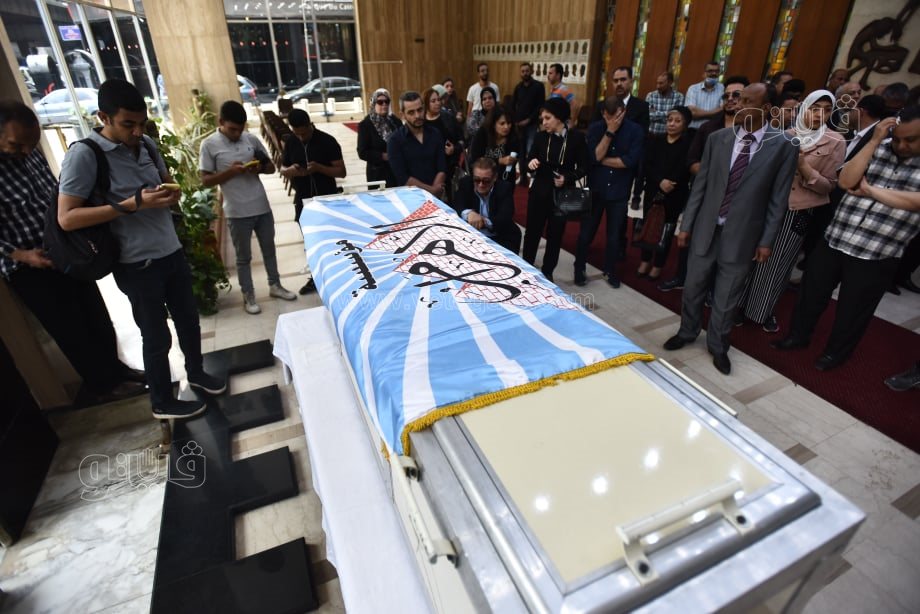 تشييع جثمان صلاح منتصر (6)