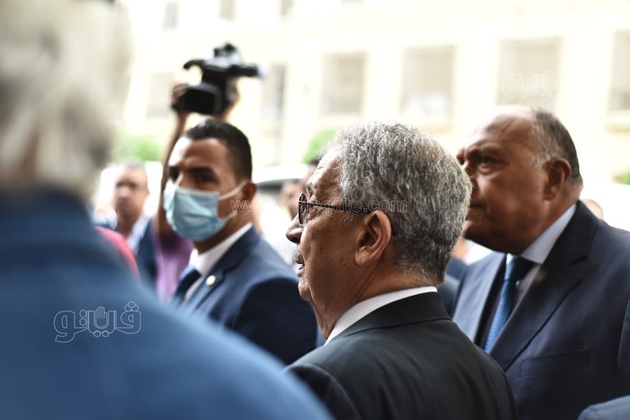 تشييع جثمان الكاتب الصحفي صلاح منتصر من مسجد عمر مكرم إلى مثواه الأخير (21)