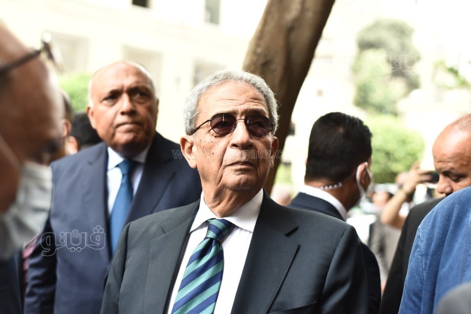 تشييع جثمان الكاتب الصحفي صلاح منتصر من مسجد عمر مكرم إلى مثواه الأخير (24)