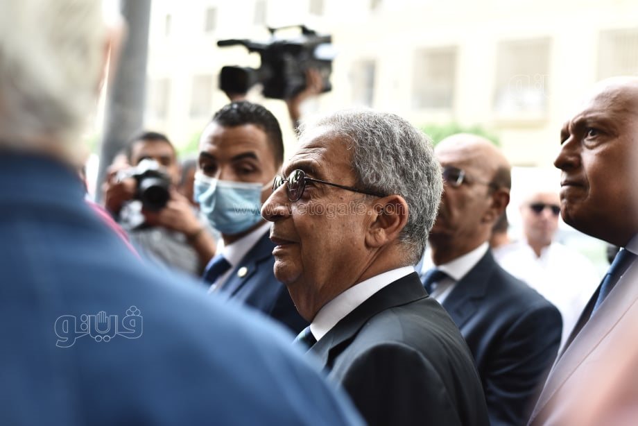 تشييع جثمان الكاتب الصحفي صلاح منتصر من مسجد عمر مكرم إلى مثواه الأخير (29)