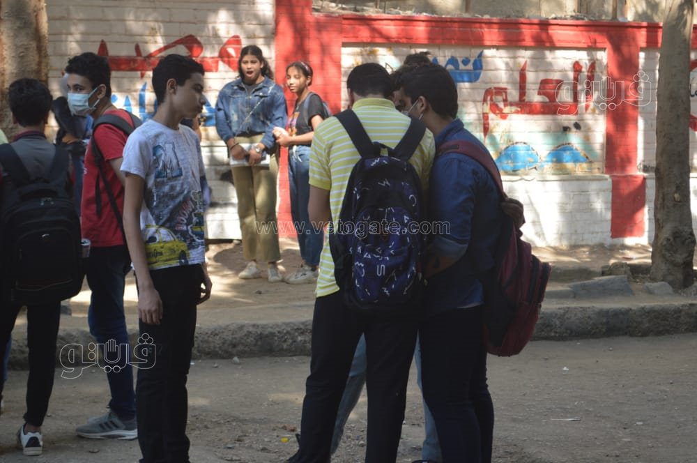طلاب الشهادة الإعدادية بالجيزة1