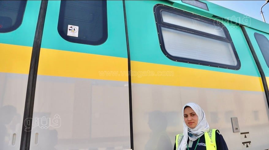 أول سائقة لمترو الأنفاق (2)