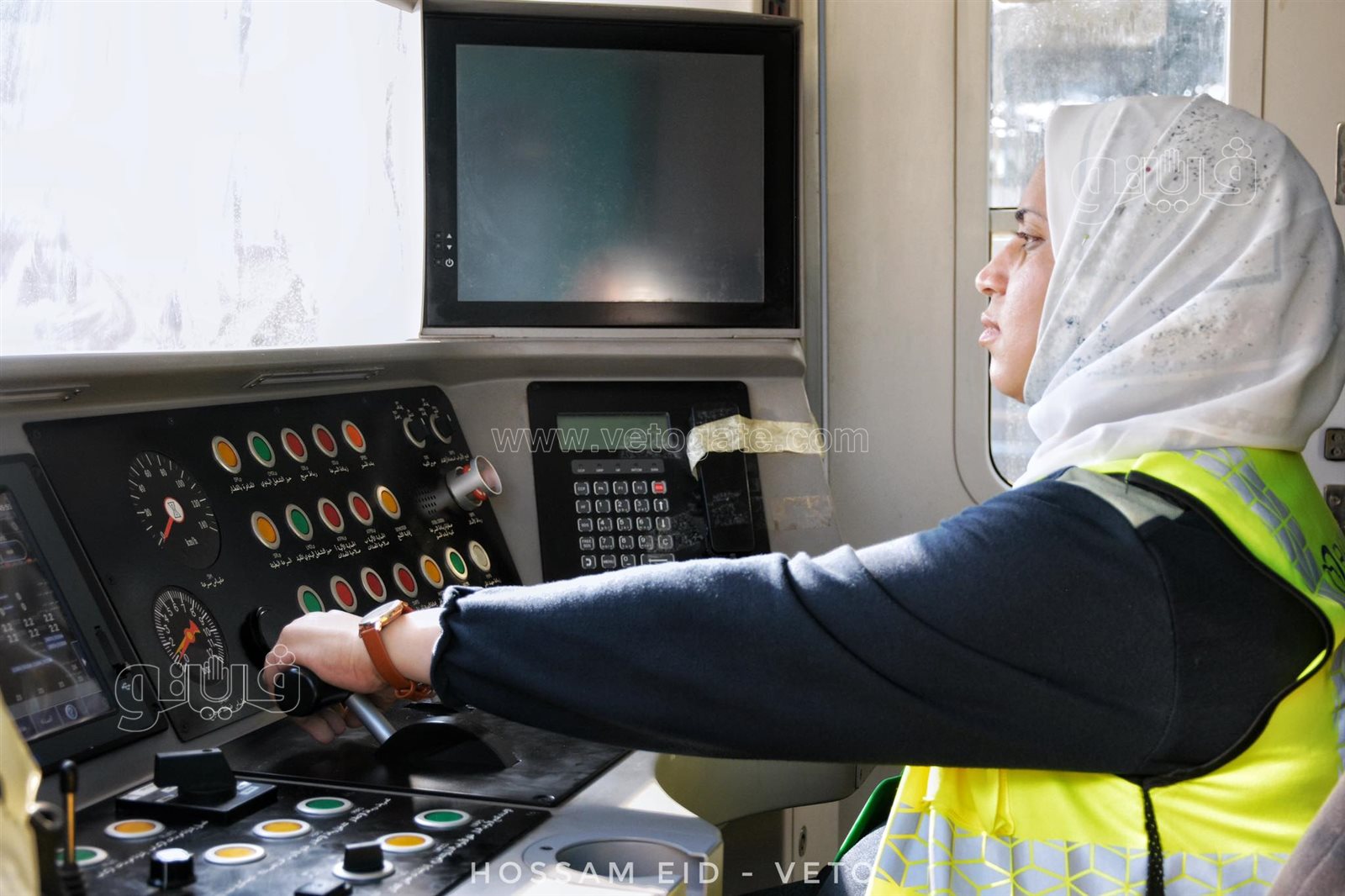 أول سائقة لمترو الأنفاق (7)