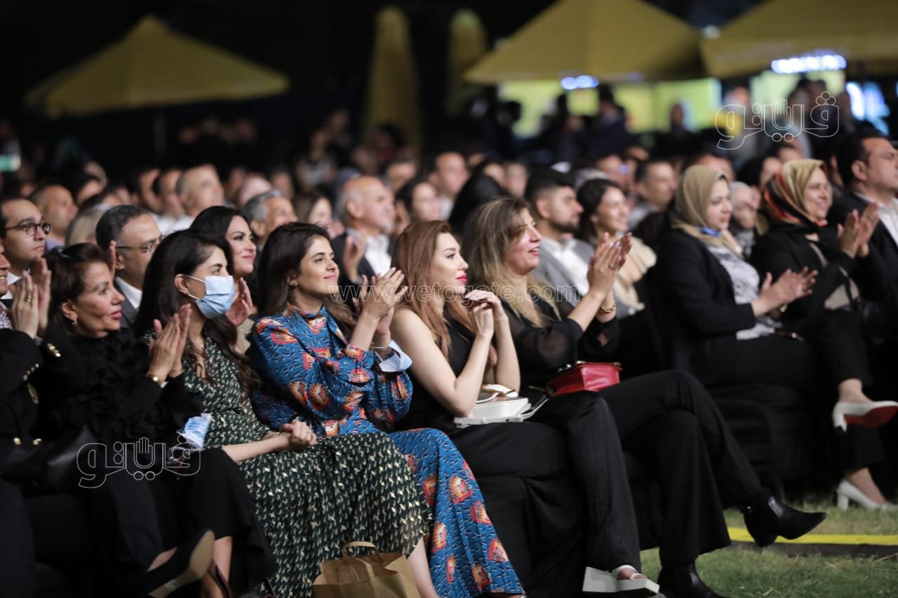 عمر خيرت يتألق بحفل عالمي في مركز القاهرة الدولى للمؤتمرات (29)