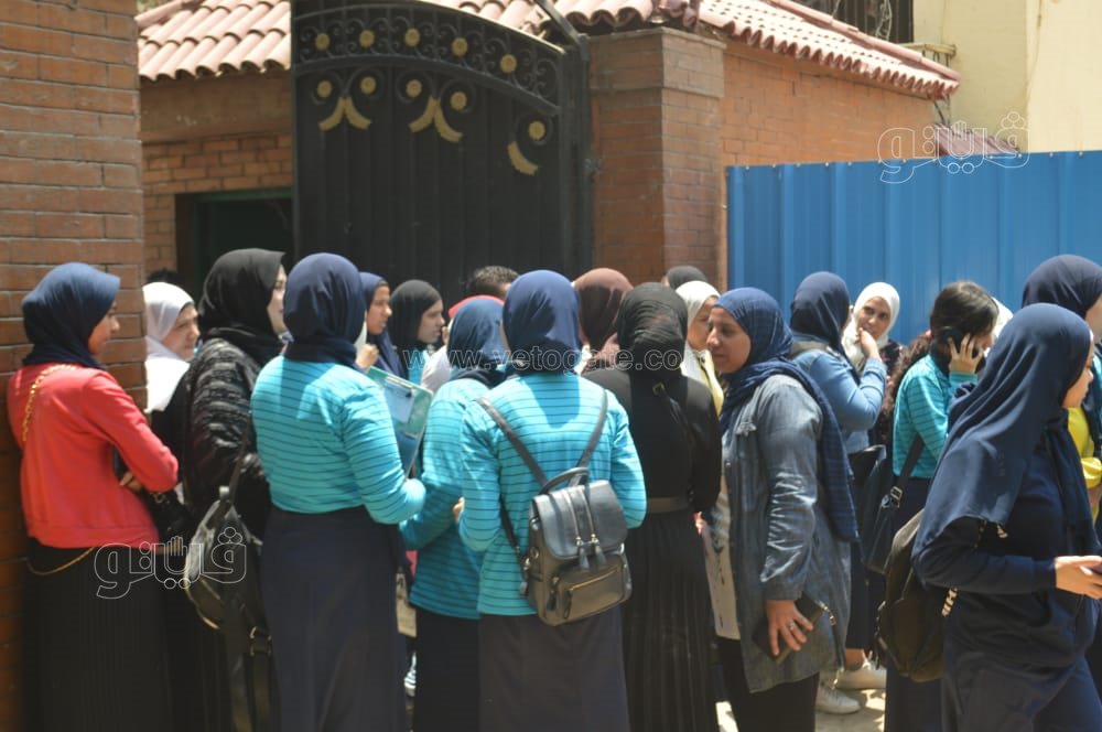 تباين آراء طلاب أولى ثانوي حول امتحاني الفيزياء والفلسفة (8)