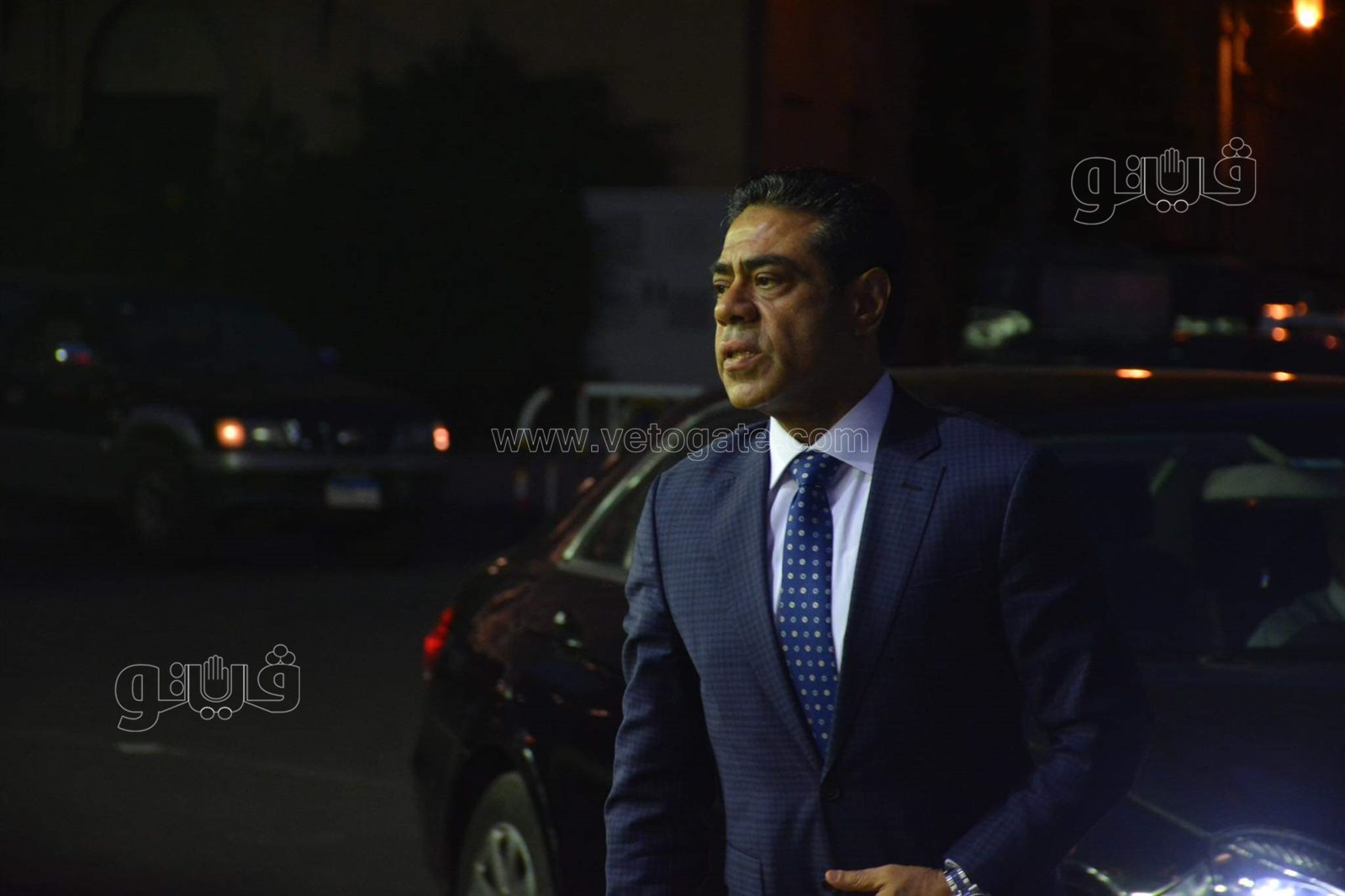 حسن حمدي وحسام غالي وشوبير في عزاء والد محمد سراج (4)