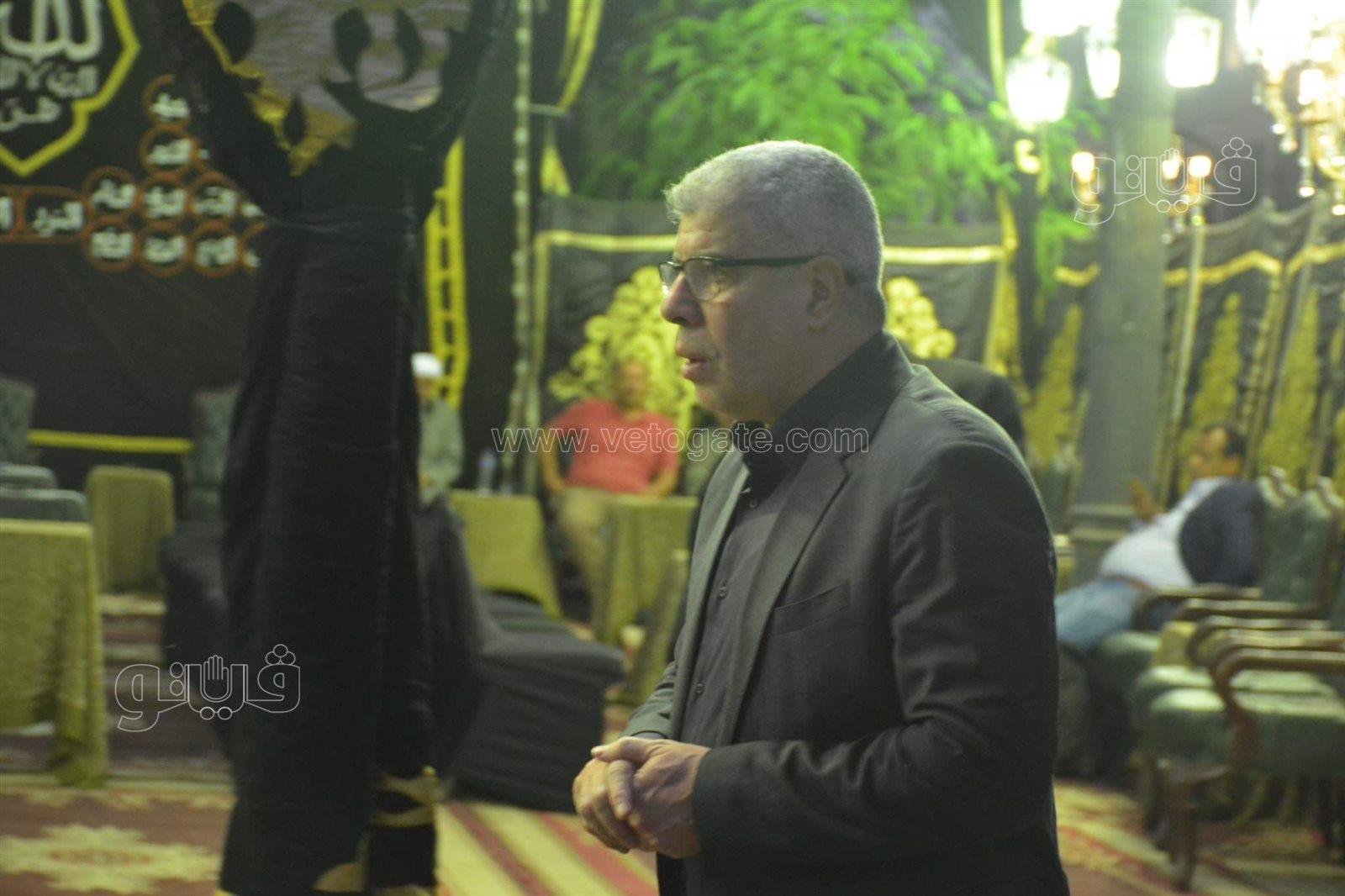 حسن حمدي وحسام غالي وشوبير في عزاء والد محمد سراج (11)