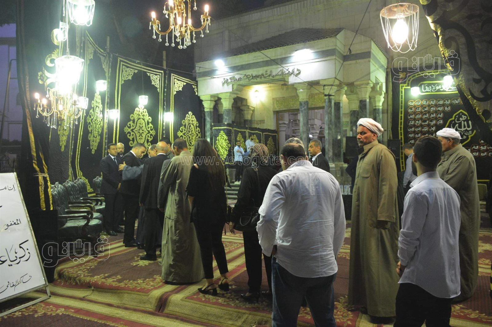 حسن حمدي وحسام غالي وشوبير في عزاء والد محمد سراج (18)