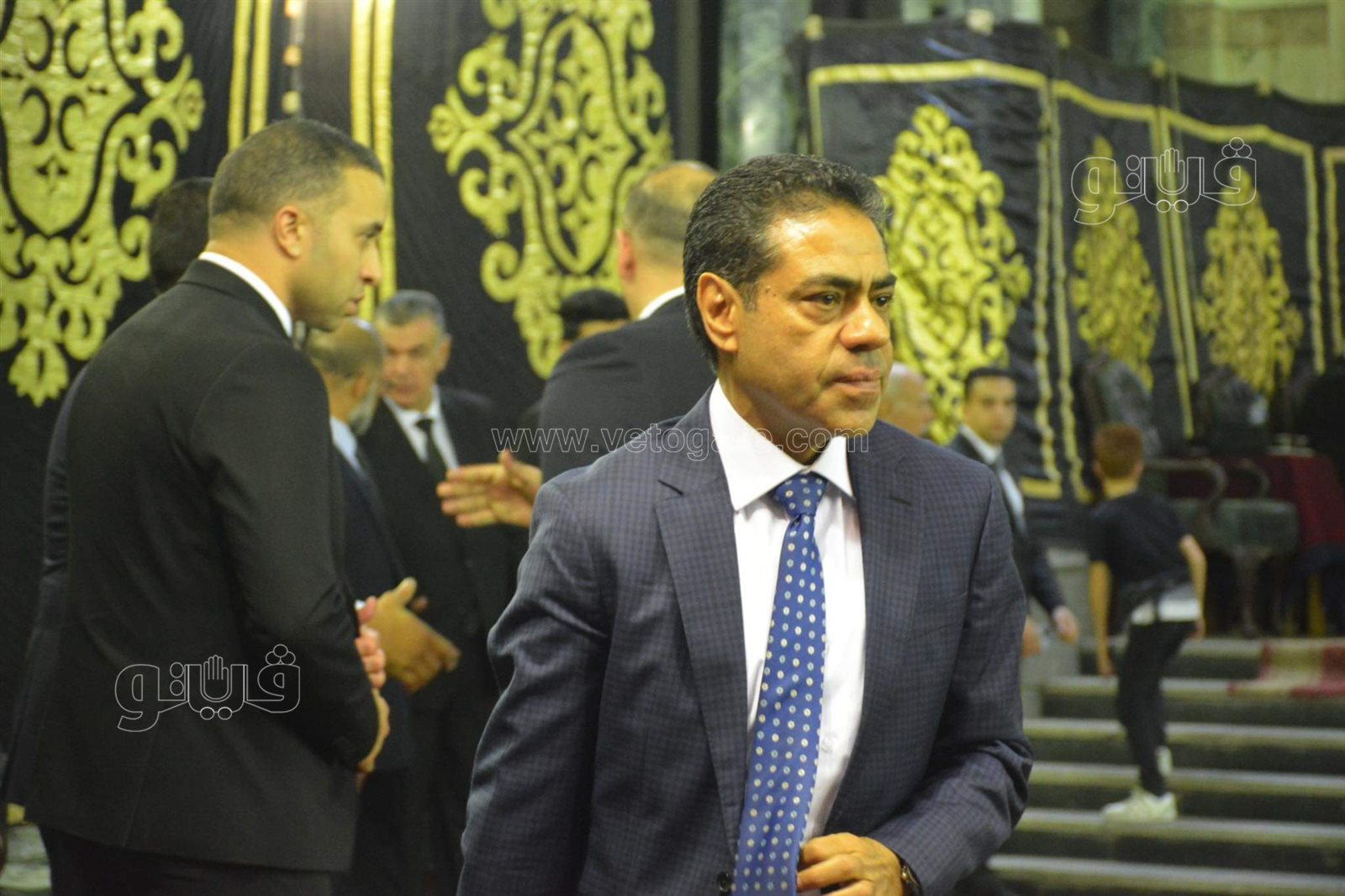 احمد دياب والدرندلى وخالد بيبو يشاركون في عزاء والد محمد سراج (4)