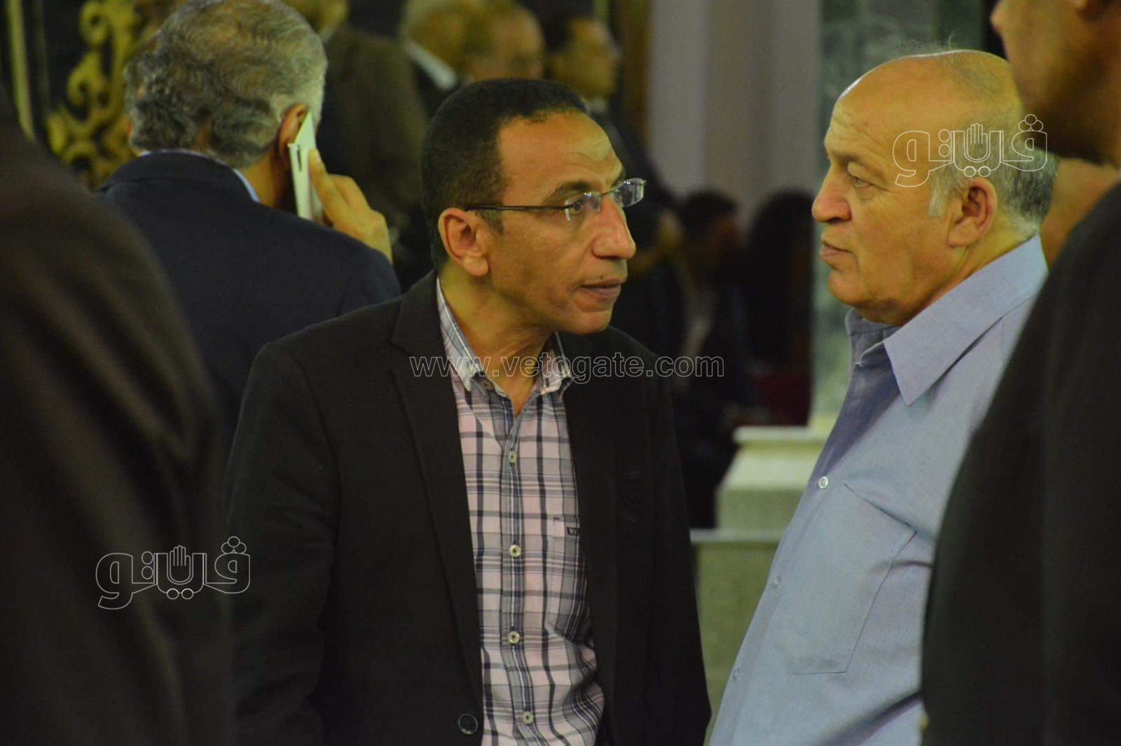 احمد دياب والدرندلى وخالد بيبو يشاركون في عزاء والد محمد سراج (19)