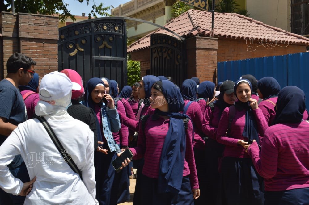 طالبات ثانية ثانوي بالجيزة (5)