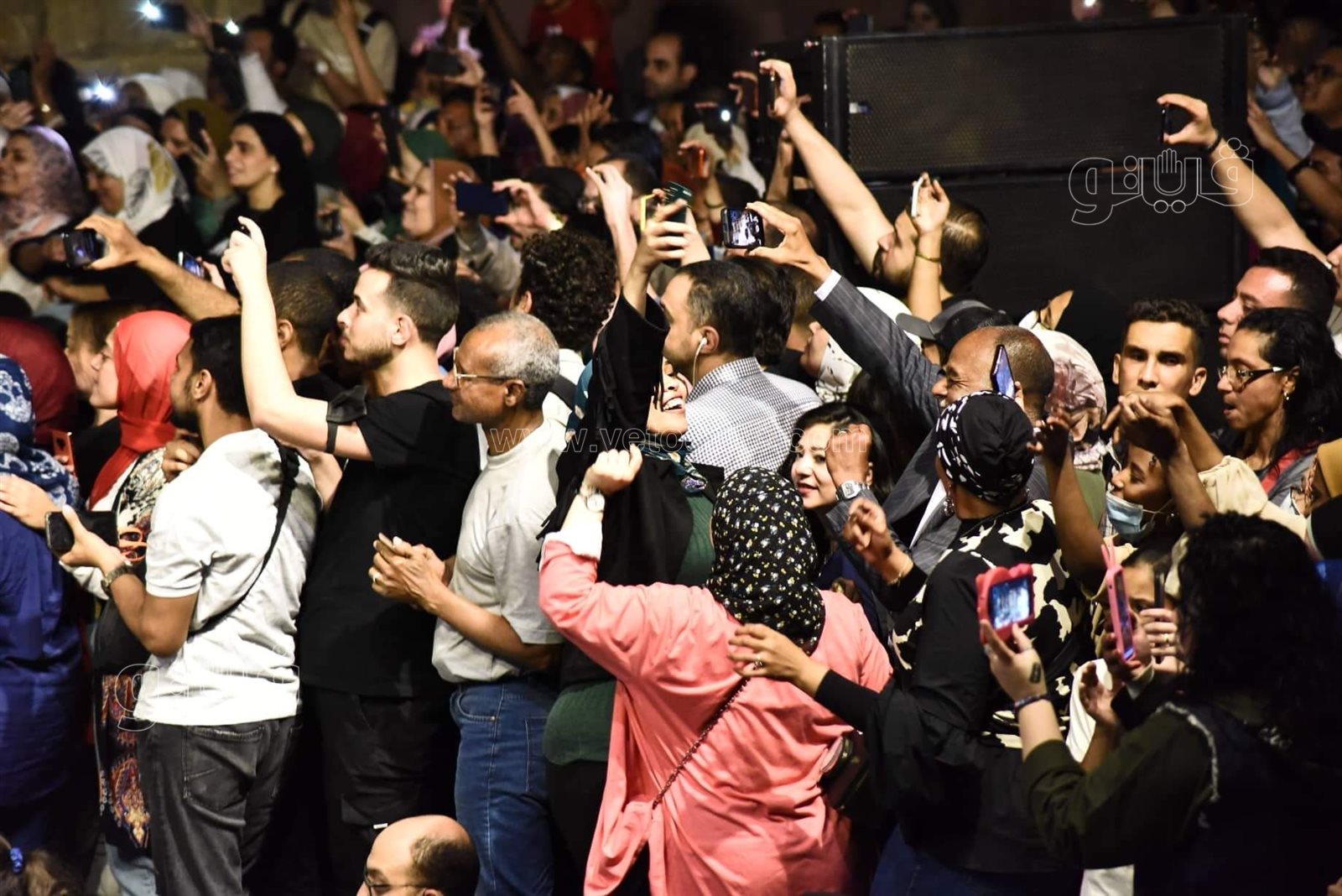 ليلة فنية ساحرة بمهرجان الطبول على مسرح سور القاهرة (18)