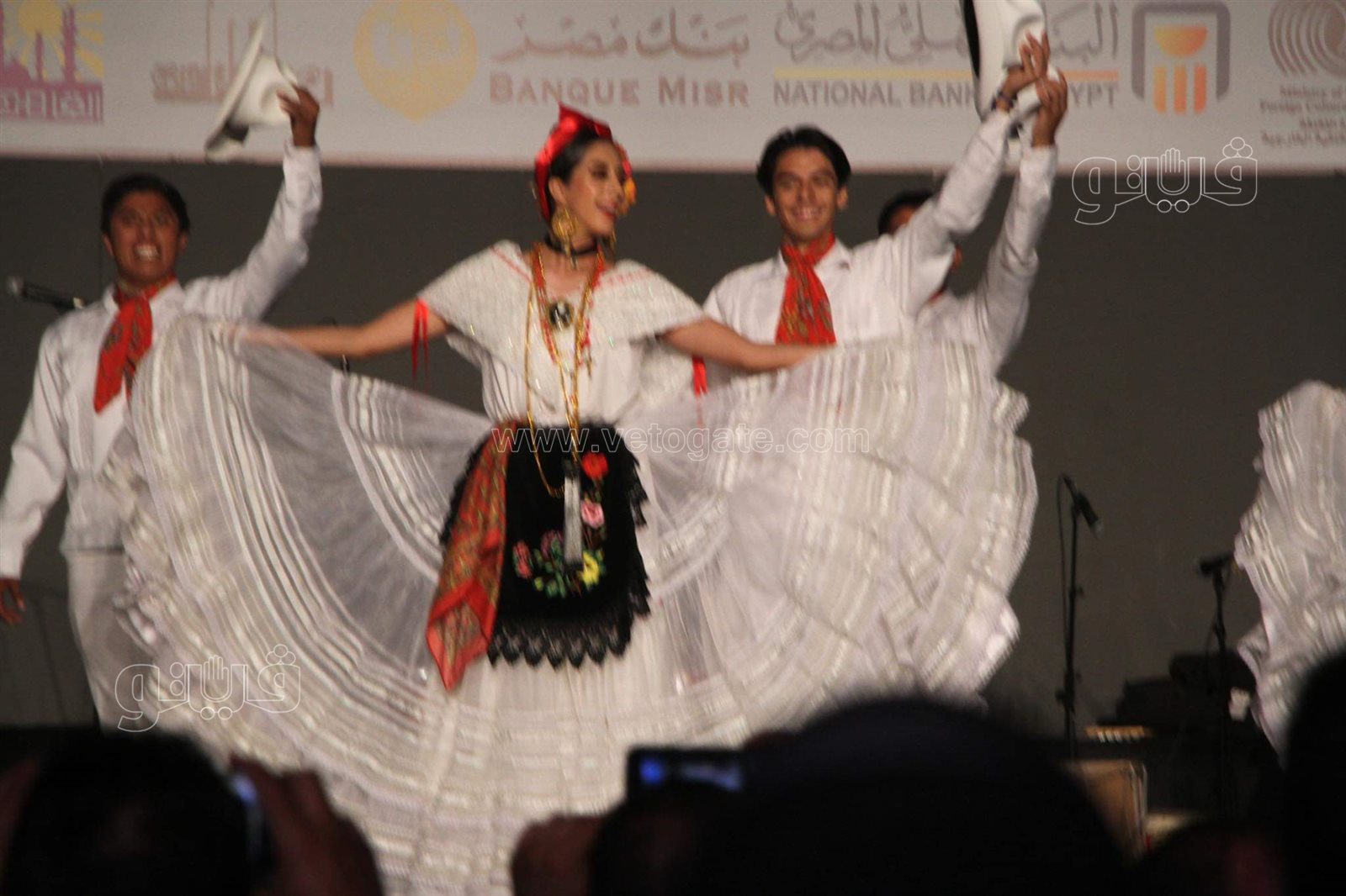 مهرجان الطبول يُسحر الحضور بمسرح بئر يوسف (8)