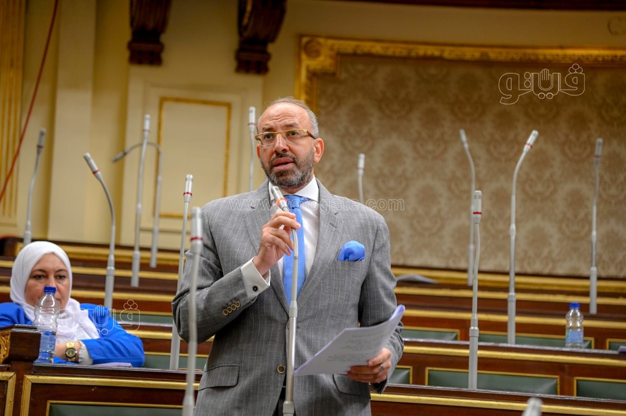 حسام المندوة (2)