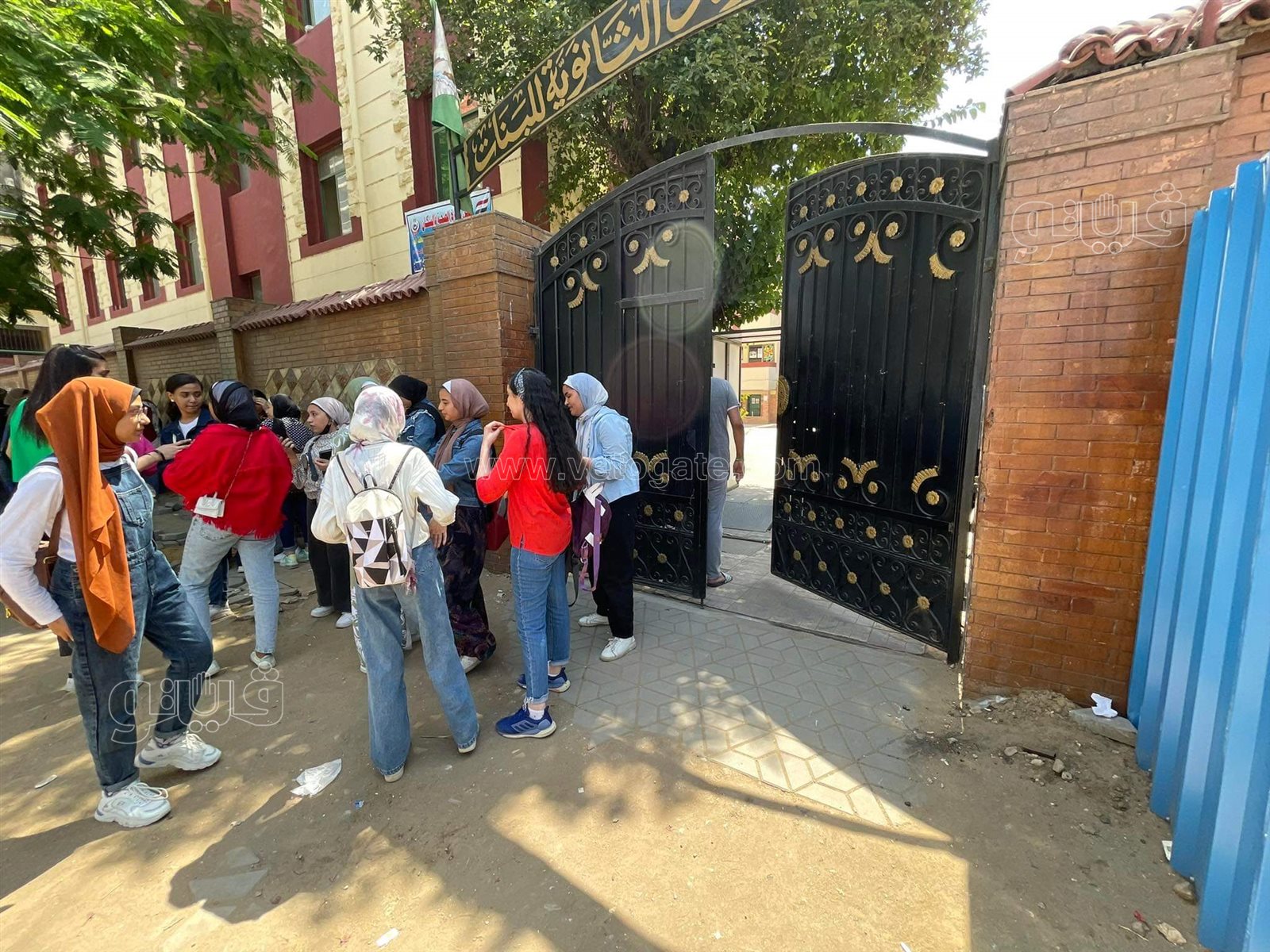 طلاب أولى ثانوي (4)