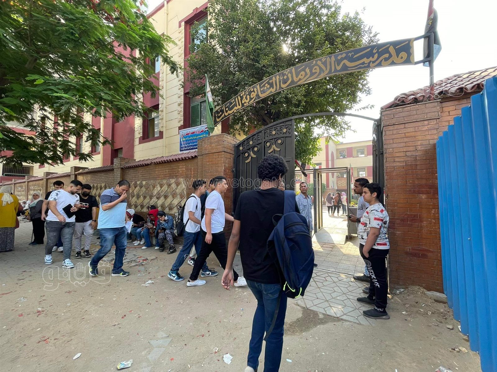 طلاب ثانية ثانوي (1)