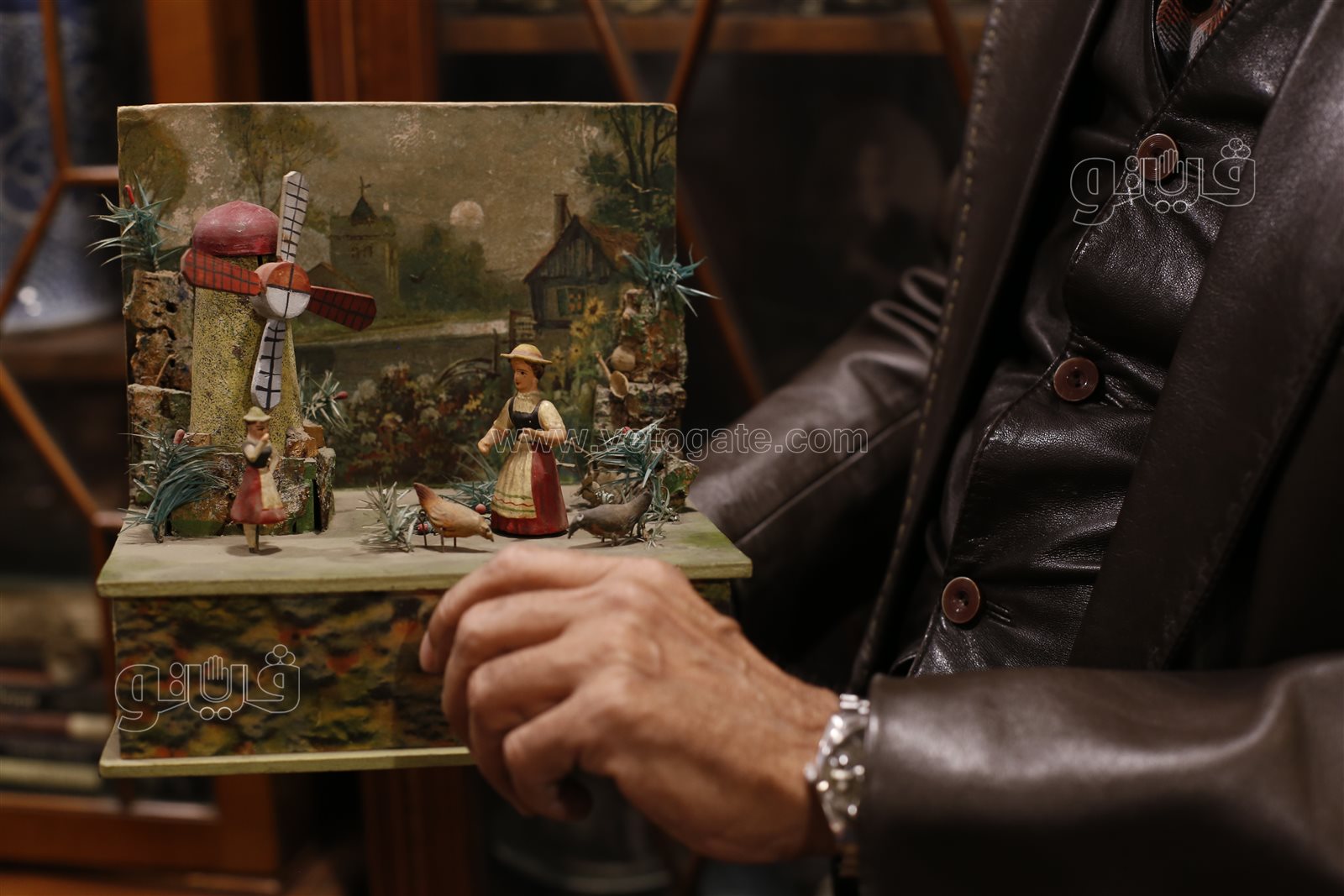 حكاية منير نوبي مع جمع الأنتيكات ورثتها عن والدي ومعها لحد ما أموت. (1)