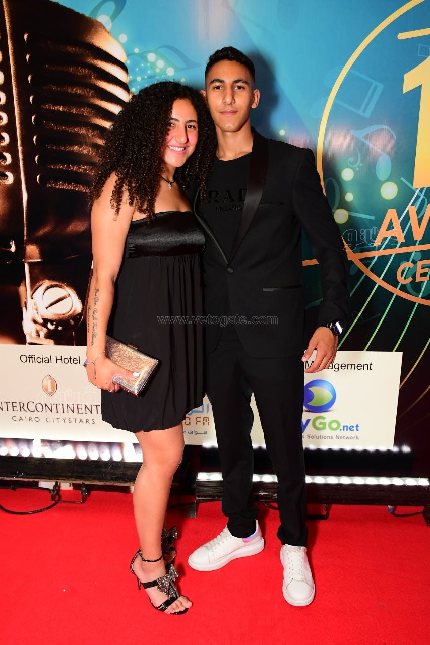 تكريم نجوم الفن وصناع المزيكا بمهرجان الميما (77)