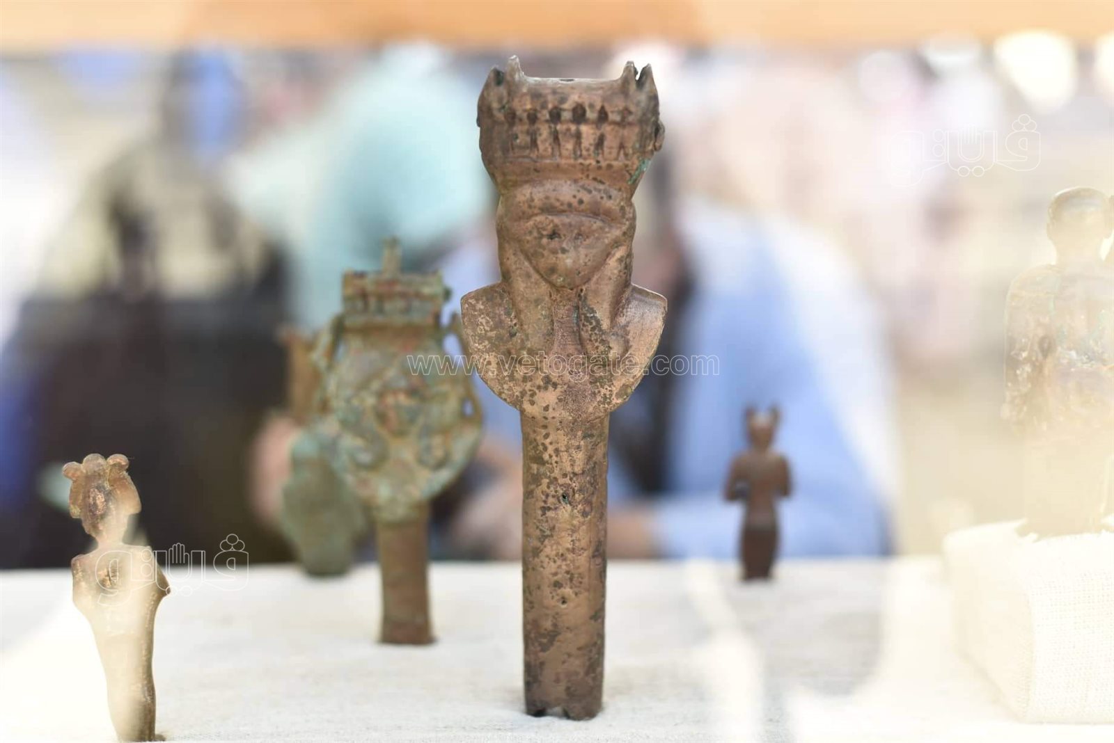 خبيئة تماثيل برونزية بسقارة (3)