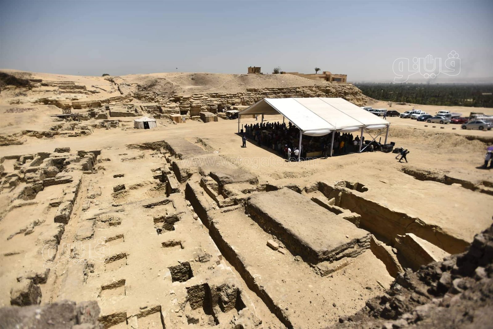 خبيئة تماثيل برونزية بسقارة (14)