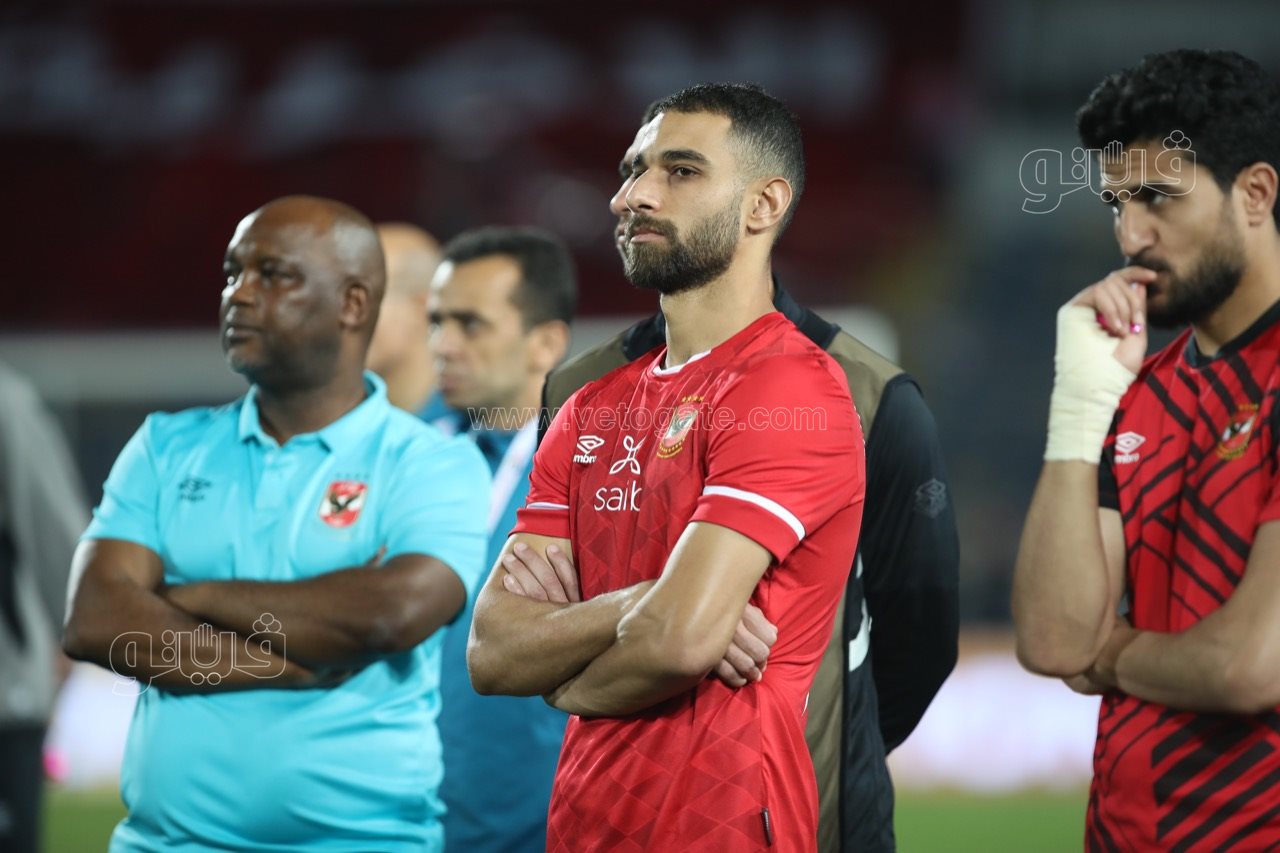 حزن فريق الأهلي بعد الخسارة أمام الوداد (2)