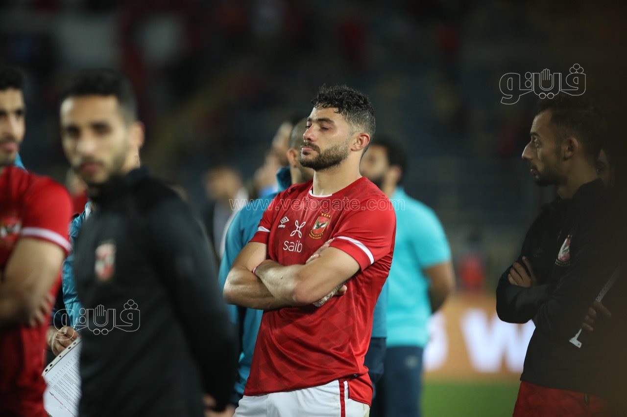 حزن فريق الأهلي بعد الخسارة أمام الوداد (11)