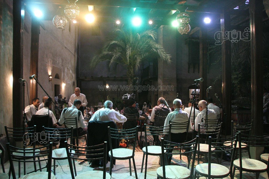 عبدالمنعم عازف الكمان في حفلات (3)